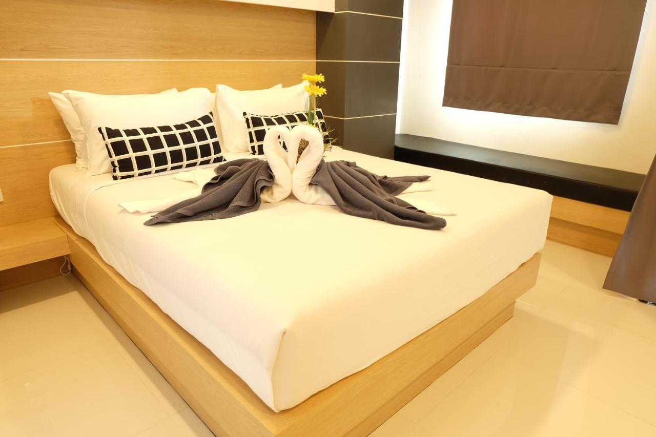 เปรี้ยวหวาน เกสท์เฮาส์ Hotel Patong ภายนอก รูปภาพ